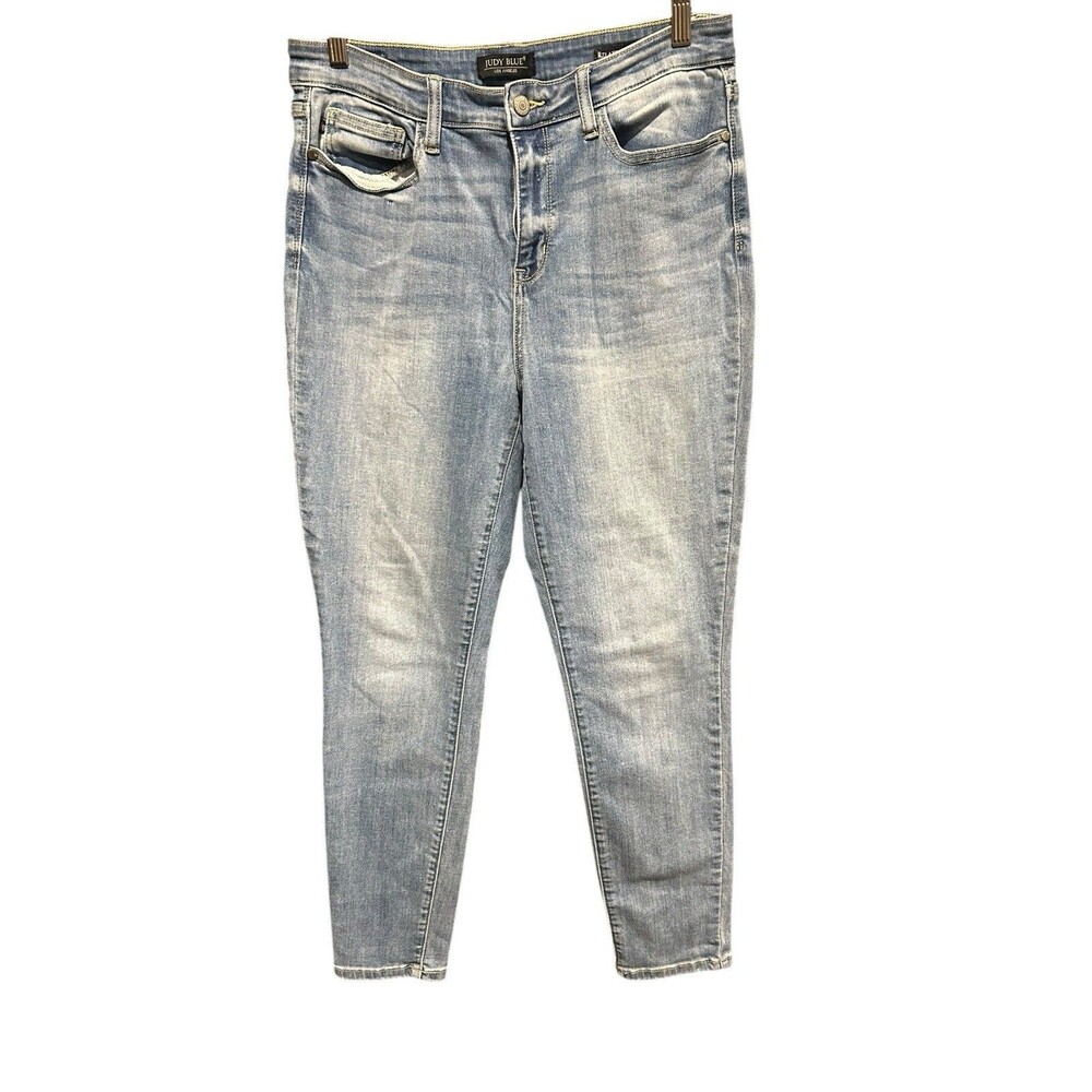 Judy Blue Denim Jeans Relaxed Fit Light Washed Skinny Straight Leg Size 13/31